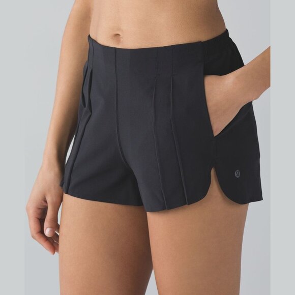 Lululemon Athletica Black &go Endeavor Short Size 4 - 2862 - Picture 1 of 12